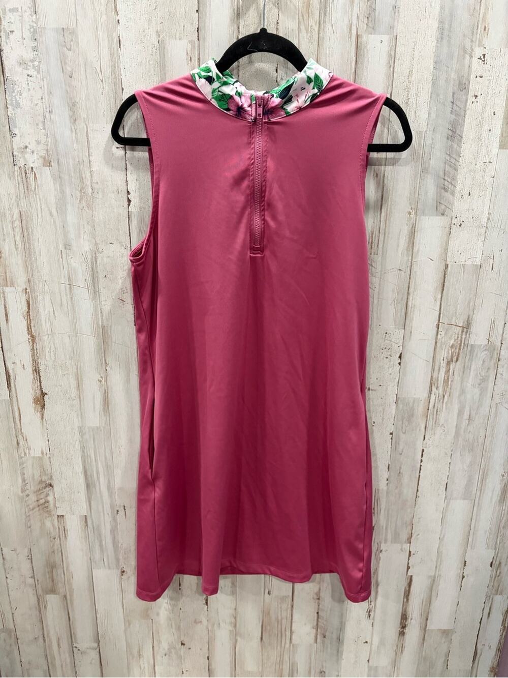 Tommy Bahama Golf Sleeveless Polo Top Pink Floral Collar Women’s Large UPF Zip